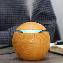 Load image into Gallery viewer, Mini Wood Grain Aromatherapy Diffuser