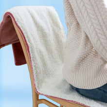 Load image into Gallery viewer, Flannel Heated Seat Cushion